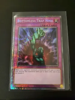 Bottomless Trap Hole MP25-EN018 Starlight Rare Yugioh Mega Pack 2025 NM - Image 1