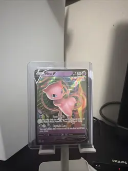 Pokemon TCG Mew V Fusion Strike 113/264 Holo Ultra Rare - Image 1