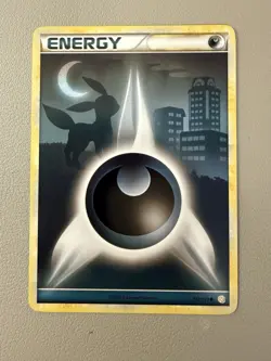 Pokemon 2010 HeartGold SoulSilver 121/123 Darkness Energy - Image 1
