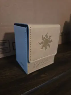 Magic the Gathering Ultra Pro Mana Symbol Flip Deck Box (Full Color Set of 5) - Image 3