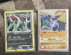 Pokemon Card Lot gliscor lvl x arceus secret rare scyther (check description) - Image 1