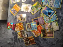 Pokemon Large Lot Of Loose Cards Some Damage Read - Image 3
