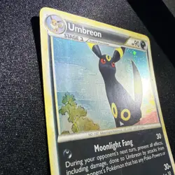 2011 Pokemon Call of Legends Umbreon Holo Rare 22/95 Holo Rare LP DOUBLE SWIRL - Image 3