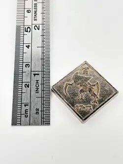 Kabutops Pokemon Square Coin Toy Tomy Japanese Very Rare Nintendo Collection - Image 2