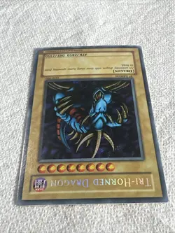 MINT** Yu-Gi-Oh! TCG Tri-Horned Dragon LOB-000 1st Edition Secret Rare - Image 3