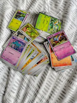 Roughly 160 Bulk Pokemon Cards Korean Pokemon Tcg - Image 1