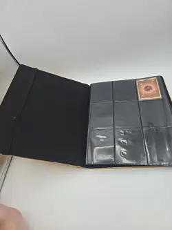 Ultra Pro PRO Binder - Yellow Pikachu - Leather - 9 Pocket - 2019 - Pokemon Co. - Image 5