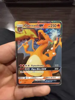 Charizard GX 9/68 Hidden Fates Pokemon 2019 - Image 1