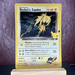 Rocket's Zapdos 15/132 holo Celebrations: Classic Collection - Image 1