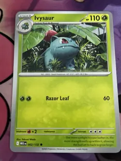Ivysaur 002/132 | Mega Evolution Mega Evolution | Common Pokemon Card - Image 1