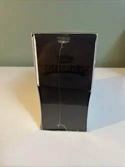 Pokemon TCG: 25th Anniversary Celebrations Elite Trainer Box (2021) 820650809439 - Image 4