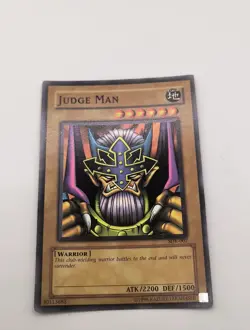 Judge Man - SDK-007 - Common - Unlimited Edition Starter Deck - Image 2