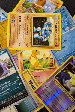 100 Pokemon Cards Bundle – 10 Holo/Reverse Guaranteed – No Energy/Trainers - Image 1