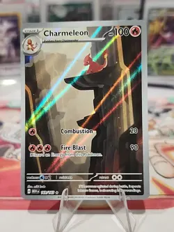 Charmeleon 169/165 Holo Illustration Rare Scarlet & Violet 151 Pokemon Card - Image 2