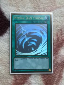 YU-GI-OH! MYSTICAL SPACE TYPHOON - GLD5-EN038 - GOLD GHOST RARE (EU PRINT) - Image 1