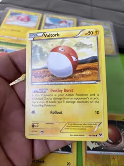 Pokemon Binder Collection Voltorb Cards Black & White XY Sun & Moon - Image 3