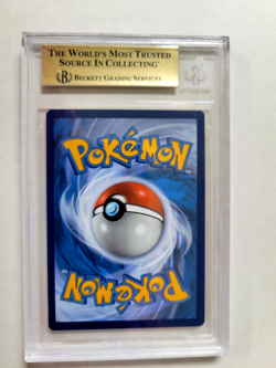 2022 Pokemon Go Pikachu-Holo R 028/078 BGC 9.5 Gem Mint - Image 2
