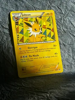 Jolteon BW91 Holo Black And White Promo Pokemon Card - Image 2