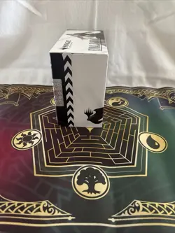 Magic: The Gathering - Final Fantasy Bundle - Factory Sealed - Image 2