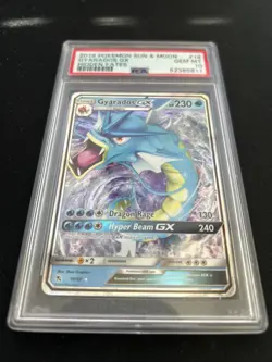 2019 Pokemon SUN & MOON GYARADOS GX HIDDEN FATES PSA 10 - Image 1