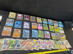 Pokemon lot of 40 GREAT CARDS - Dondozo EX Zoroark Slowking Vmax Garchomp Cleffa - Image 1