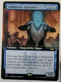 Undercover Operative (Extended Art) Streets of New Capenna - MTG RARE - Image 1