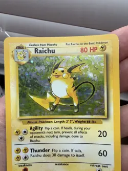 Pokemon Raichu Base Set 14/102 Holo - Image 3
