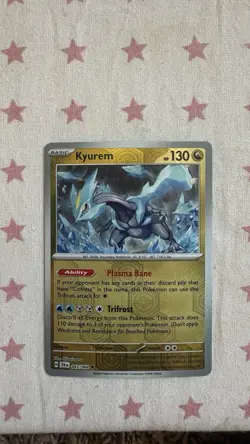 Kyurem 047/064 Shrouded Fable Reverse Holo Pokemon TCG Card - Image 1