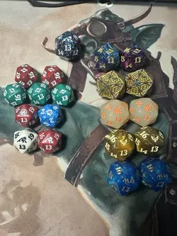 Wizards of the Coast Magic: The Gathering Spindown D20 Dice Lot 20 kaldheim MH2 - Image 1