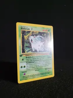 Pokemon Karte Nidoran - 1. Edition Near Mint+ - 57/64 Dschungel Set (Jungle) - Image 2