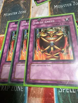 Yugioh Jar of Greed SKE-047 X3 Common LP Playset - Image 1