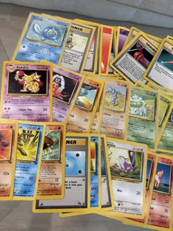 Pokemon - 80+ Card Mixed Lot Vintage Bulk English Only - Image 5