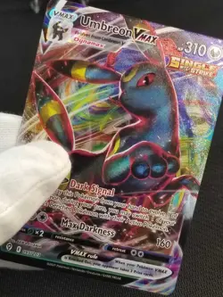 [M] Read! Umbreon VMAX 095/203 SWSH07: Evolving Skies Holo Rare Pokemon TCG - Image 1