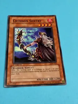Crimson Sentry LON-033 Labyrinth of Nightmare 1ST EDITION - Image 1