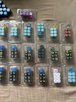 Pokemon ETB Dice - Packs of Dice & Damage Counters - Image 3