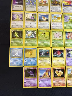 Pokemon Base Set 2 Lot Set Pokemon Collection x34 Vintage MP/HP - Image 5