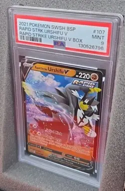 POKEMON CARD RAPID STRIKE URSHIFU V 107 BLACK STAR PROMO #107 GRADED PSA 9 MINT - Image 3