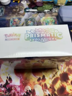 Pokemon - Prismatic Evolutions Pokemon Center ETB - Image 1