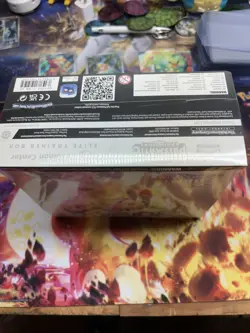 Pokemon - Prismatic Evolutions Pokemon Center ETB - Image 4