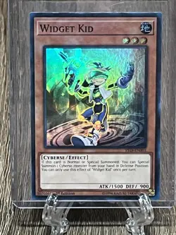 Widget Kid – YS18-EN003 – Unlimited – Super Rare – Yu-Gi-Oh! - Image 1