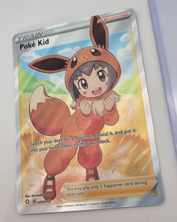Poke Kid 070/072 Shining Fates Ultra Rare Pokemon Card Combined P&P - Image 1