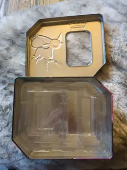 Pokemon TCG: V Heroes Tin Box Sylvian (Empty) 2022 **TIN ONLY** - Image 3