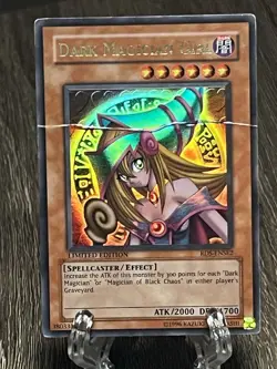 Dark Magician Girl–RDS-ENSE2–Limited Edition–Ultra Rare–Yu-Gi-Oh! (Damaged) - Image 3