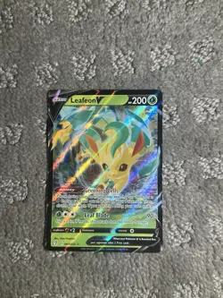 Leafeon V 007/203 Holo V Rare Evolving Skies Pokemon Near Mint Card TCG NM - Image 1