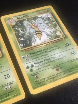 Pokemon TCG Beedrill Card 17/102 Rare Unlimited Base Set and Evolution Set - Image 5
