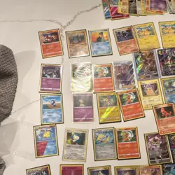 Nintendo Pokemon TCG Mixed Card Lot Foil Holo English Pikachu Charmander - Image 2