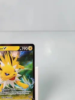 Jolteon V - Promo SWSH: Sword & Shield Promo Cards SWSH151 NM - Image 3