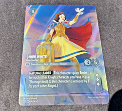 Snow White - Fair-Hearted - Enchanted - Shimmering Skies Disney Lorcana #220/204 - Image 1