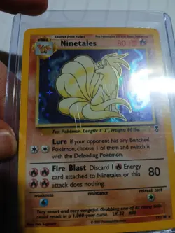 Ninetales 17/110 Holo Rare Legendary Collection Pokemon Card DMG HP - Image 3