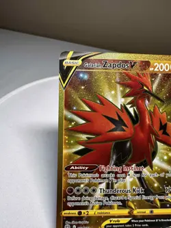 Pokemon TCG Galarian Zapdos V Sword & Shield: Brilliant Stars 182/172 Gold Rare - Image 2